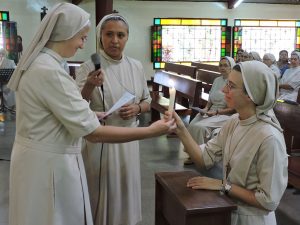 Votos-perpetuos-Esmeralda-Garcia,-Pureza-de-María-2017