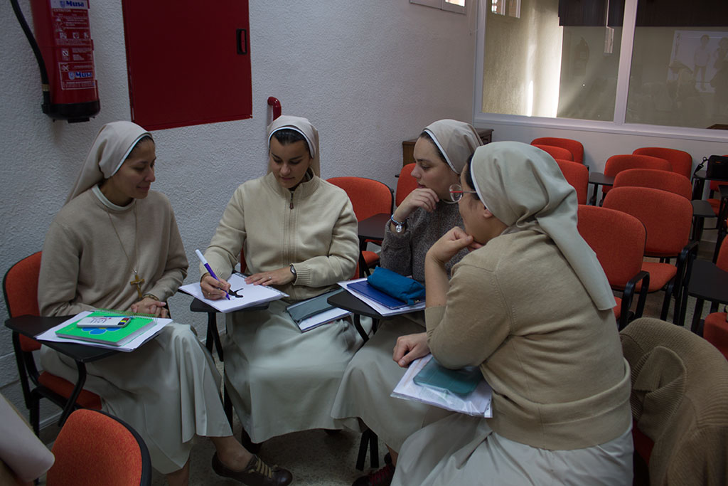 Formación-religiosas jóvenes,-2017-Pureza-de-María
