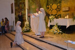 Profesión-perpetua-Esther-Fuentes,-2018,-Pureza-de-María